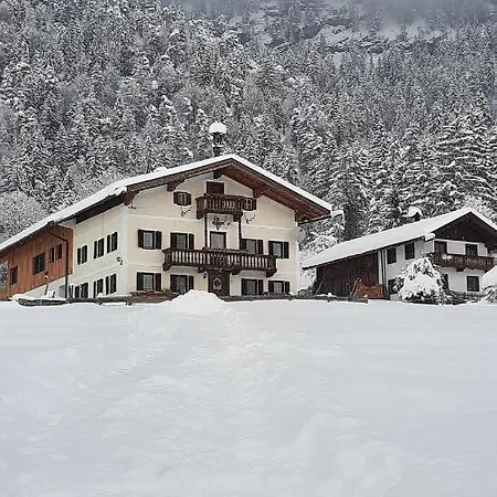 Ferienhaus Annelies Breitenbach am Inn Exterior photo